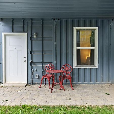 Experience The Unique Re-Nu Shipping Container #5 Lägenhet Louisville Exteriör bild