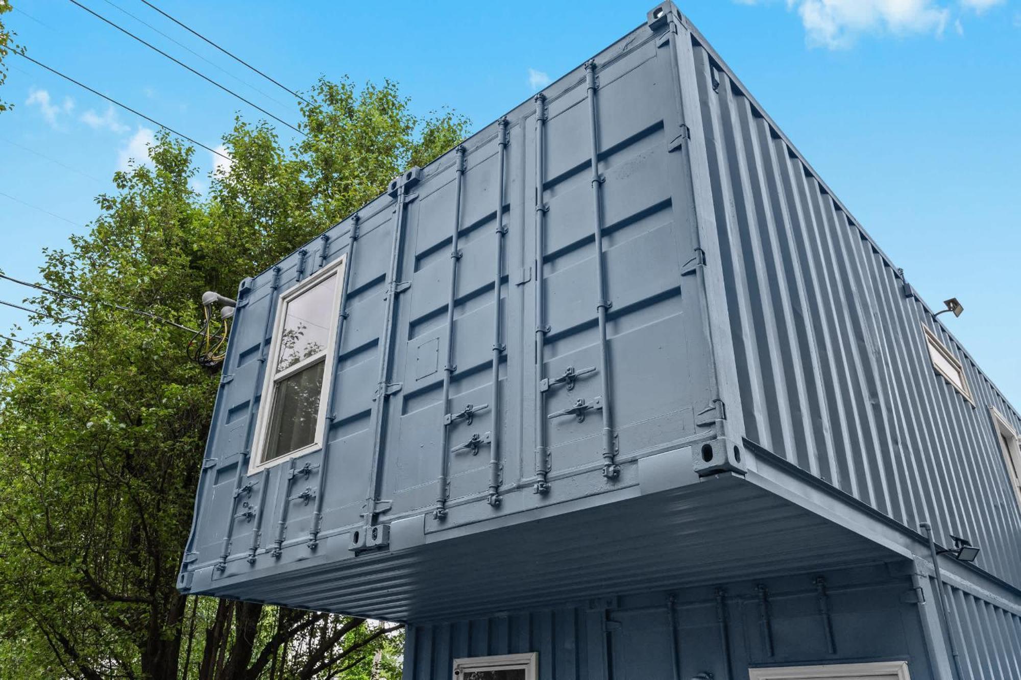 Experience The Unique Re-Nu Shipping Container #5 Lägenhet Louisville Exteriör bild